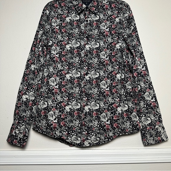 GUESS Los Angeles Men’s Button Down Collared Shirt Red & Black Rose Floral Print - Picture 11 of 13